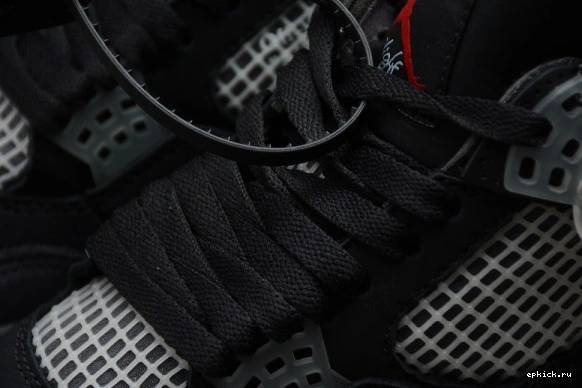 Rep EP x 4 CV9388-001 “Bred” Air O-W CV9388-001 Jordan 0401